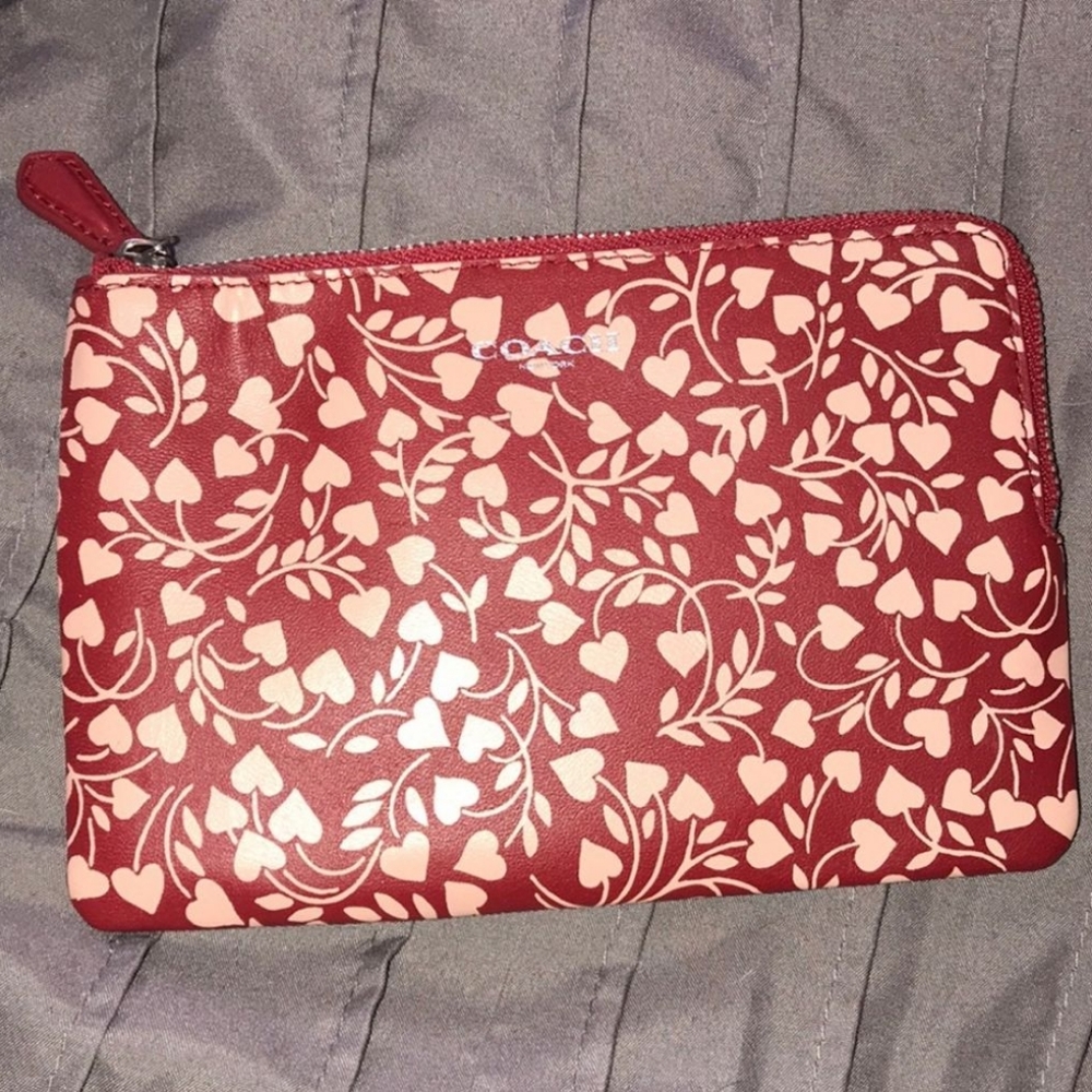 Coach corner zip pouch